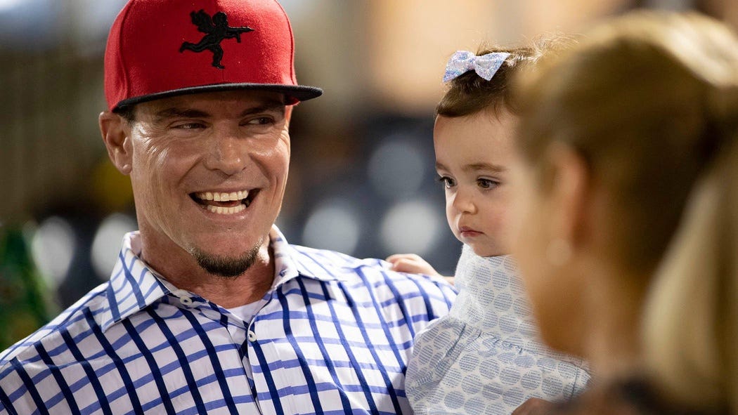 Dallas native 'Vanilla Ice' uses hit song to promote energy efficiency in appliances