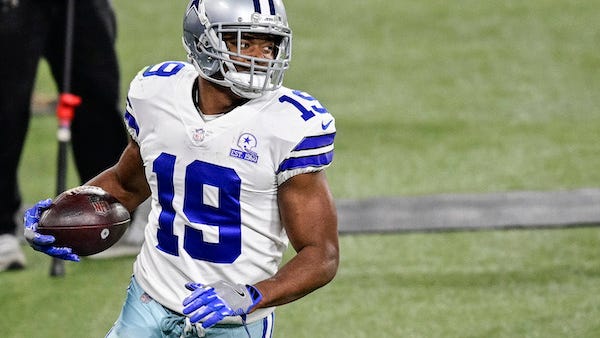Amari Cooper goes above and beyond for 10-year-old cancer patient