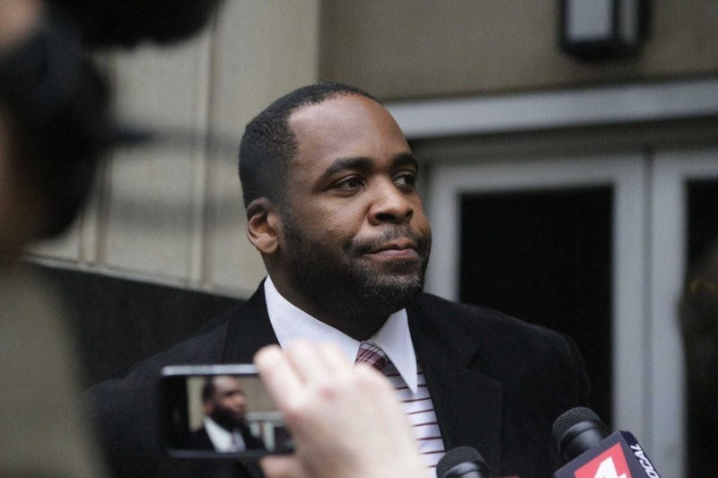 Former Detroit Mayor Kwame Kilpatrick exits the US Federal Courthouse