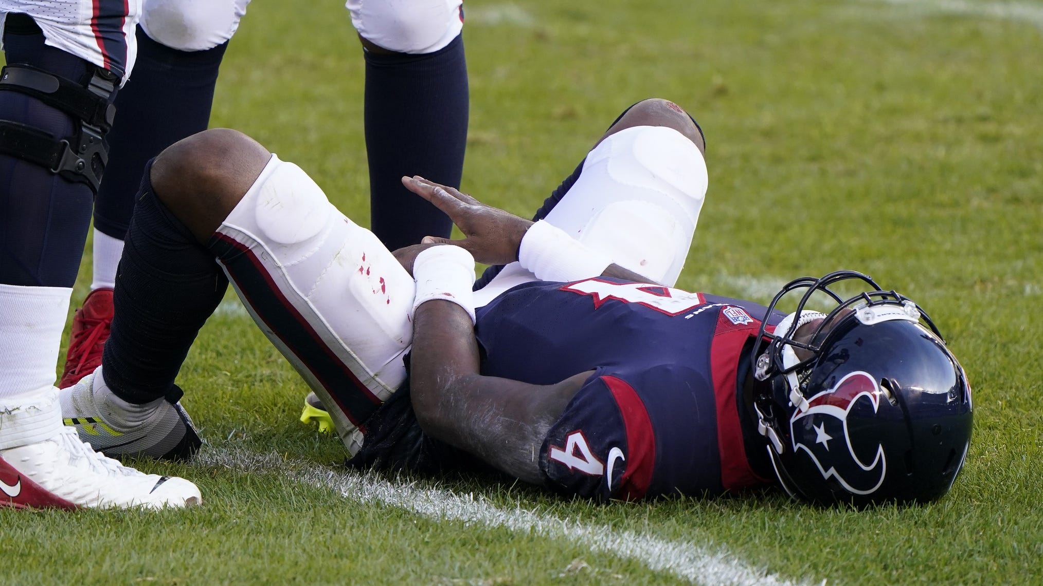 How much should Deshaun Watson play in these last few Texans games?