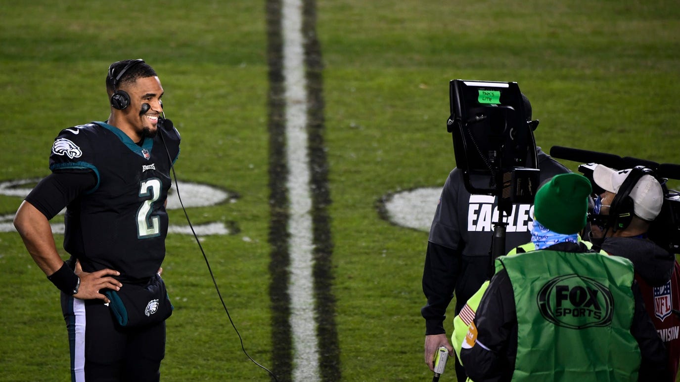 Hurts brings Eagles spark Pederson was looking for