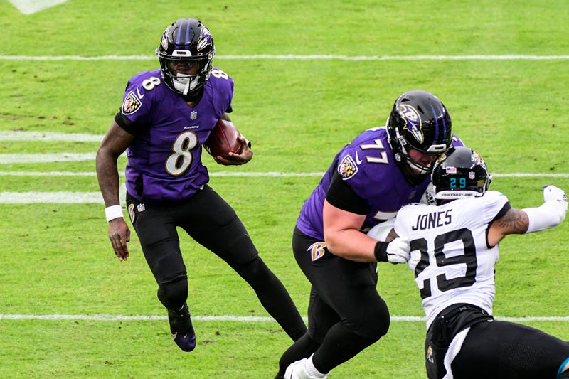 Bradley Bozeman blocking for Lamar Jackson