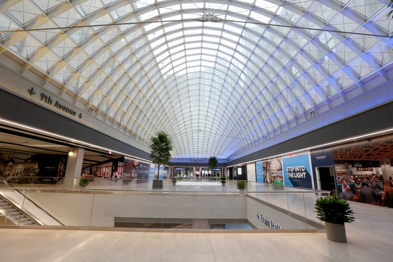 Train hall