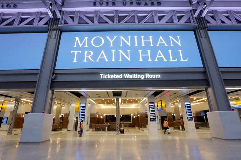 Train hall