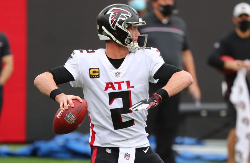 Atlanta Falcons quarterback Matt Ryan (2) throws the ball against the Tampa Bay Buccaneers during the second quarter at Raymond James Stadium.