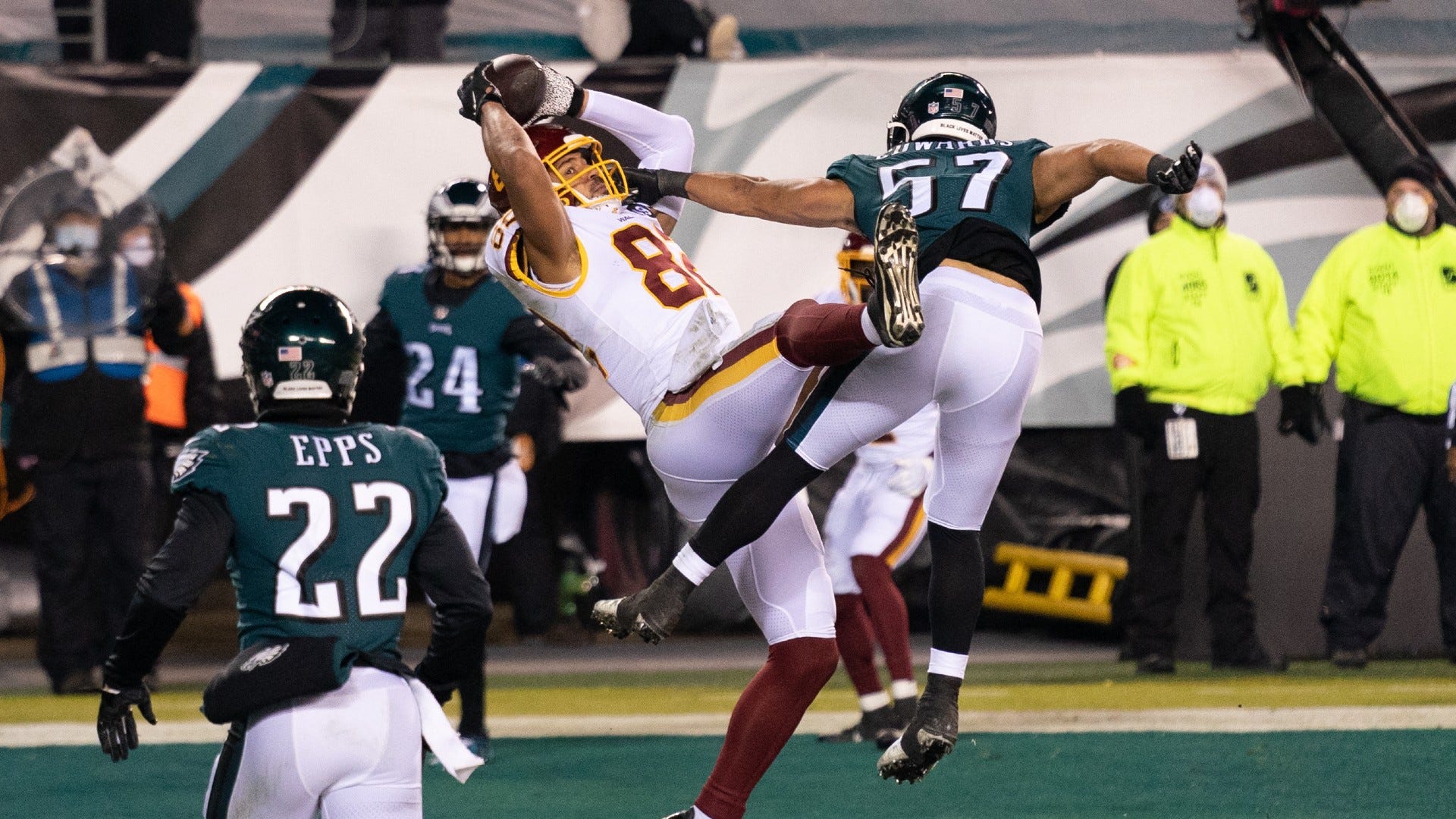 FINALLY: Washington win NFC East, make playoffs for first time since 2015