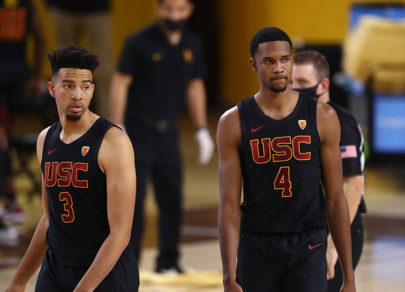 Isaiah Mobley (3) and brother Evan Mobley (4)