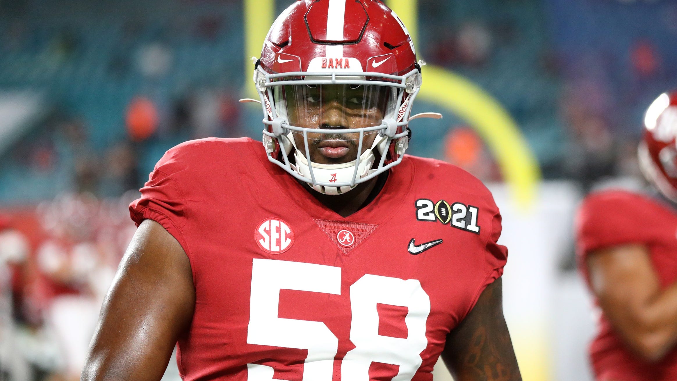 Draft 101: Should Cowboys trade up for DT in Round 2?