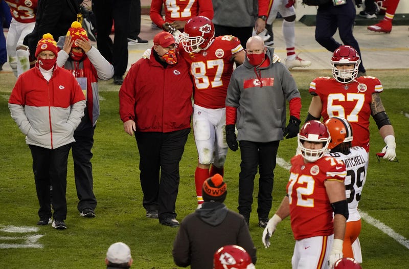Kansas City Chiefs tight end Travis Kelce (87) and head coach Andy Reid