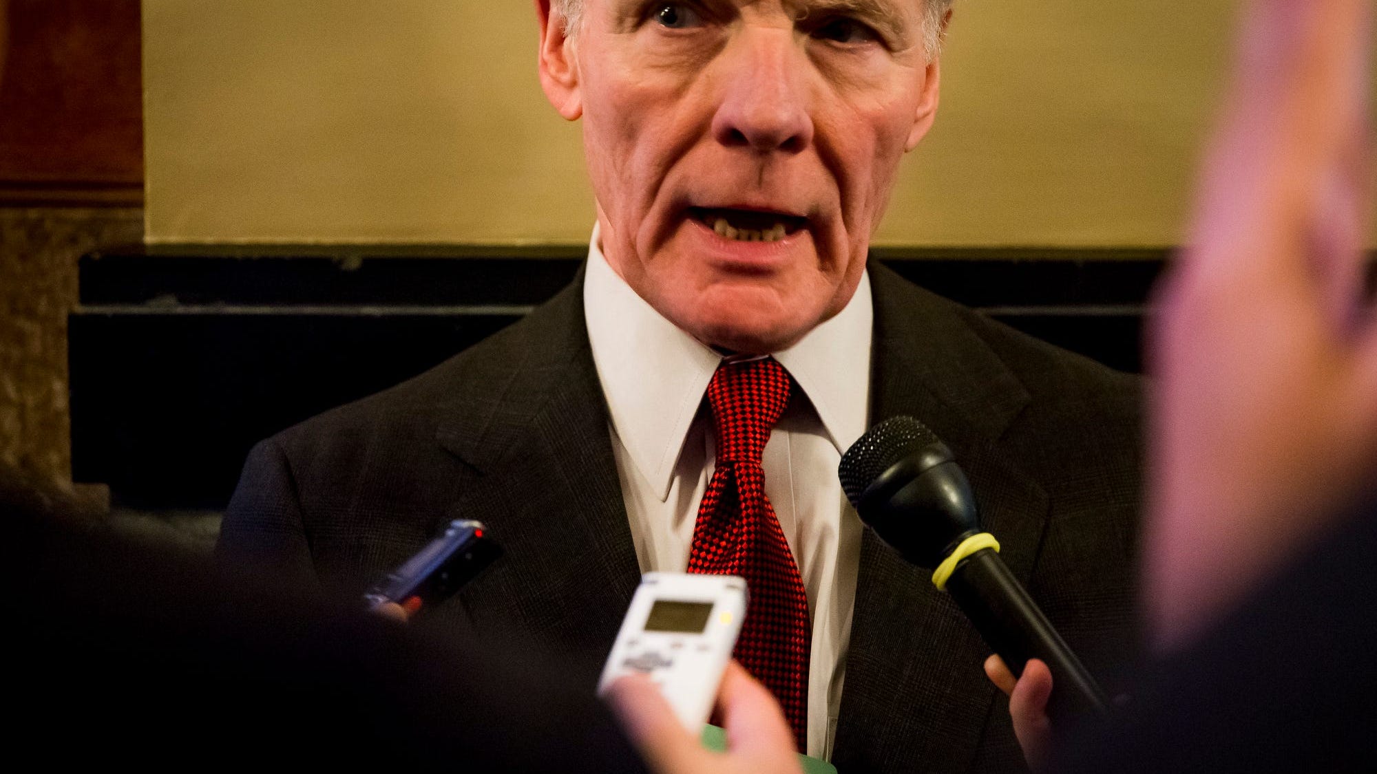 Madigan crony talked to FBI years before ComEd case became public, court filings reveal
