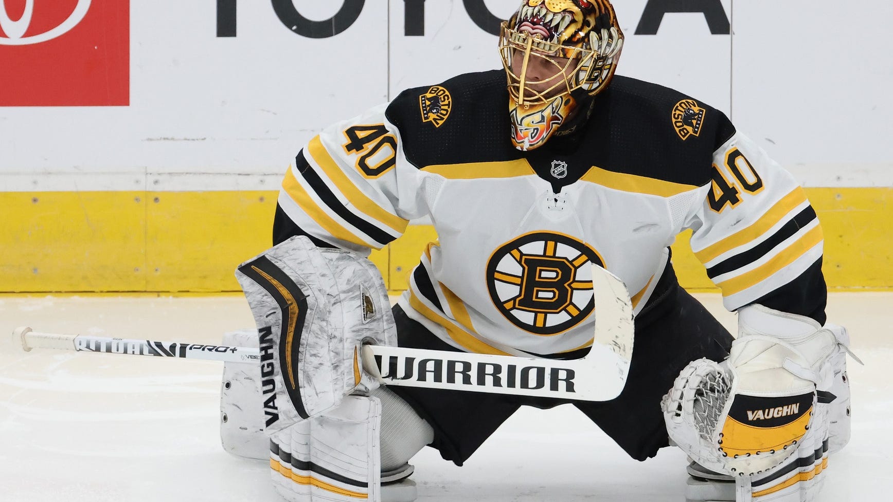 Pros and cons of Bruins bringing back Tuukka Rask