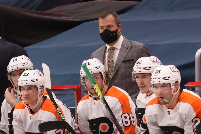 Philadelphia Flyers head coach Alain Vigneault
