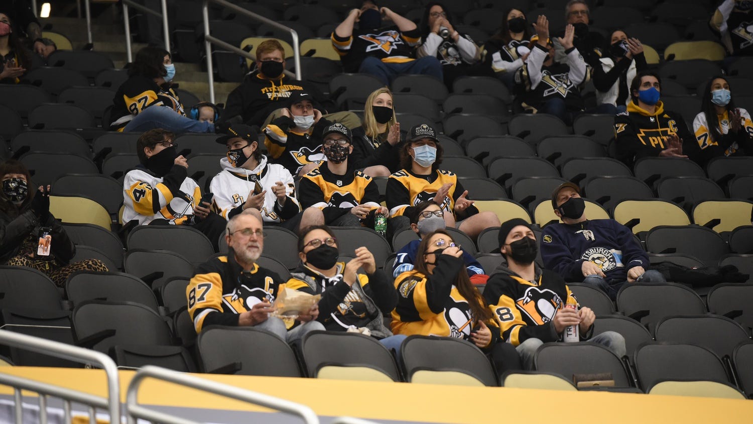 Penguins' sellout streak in jeopardy