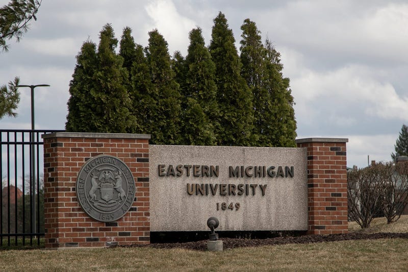 Eastern Michigan University campus sign