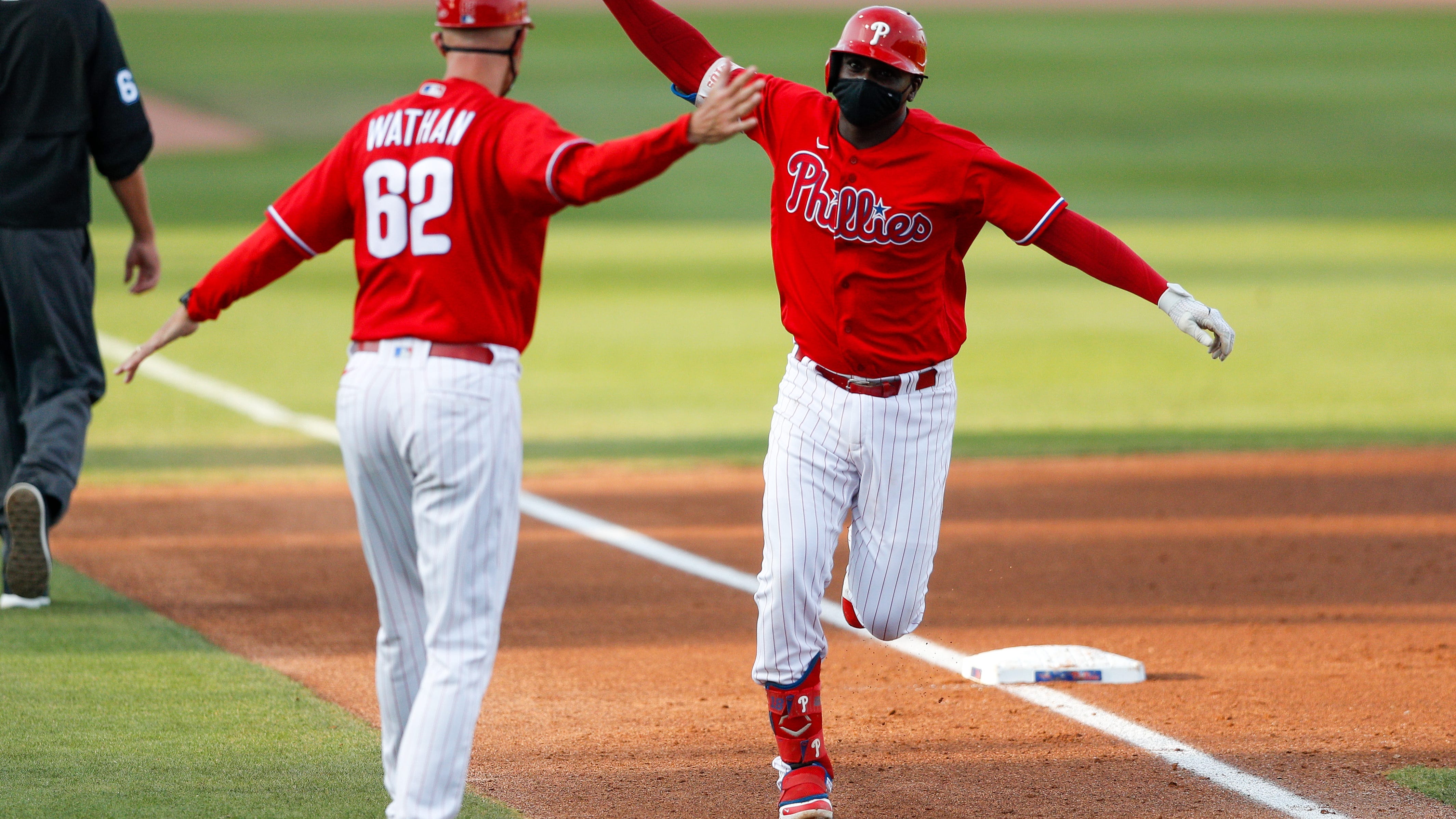 Barring injuries, Larry Bowa believes Phillies’ postseason drought will come to an end