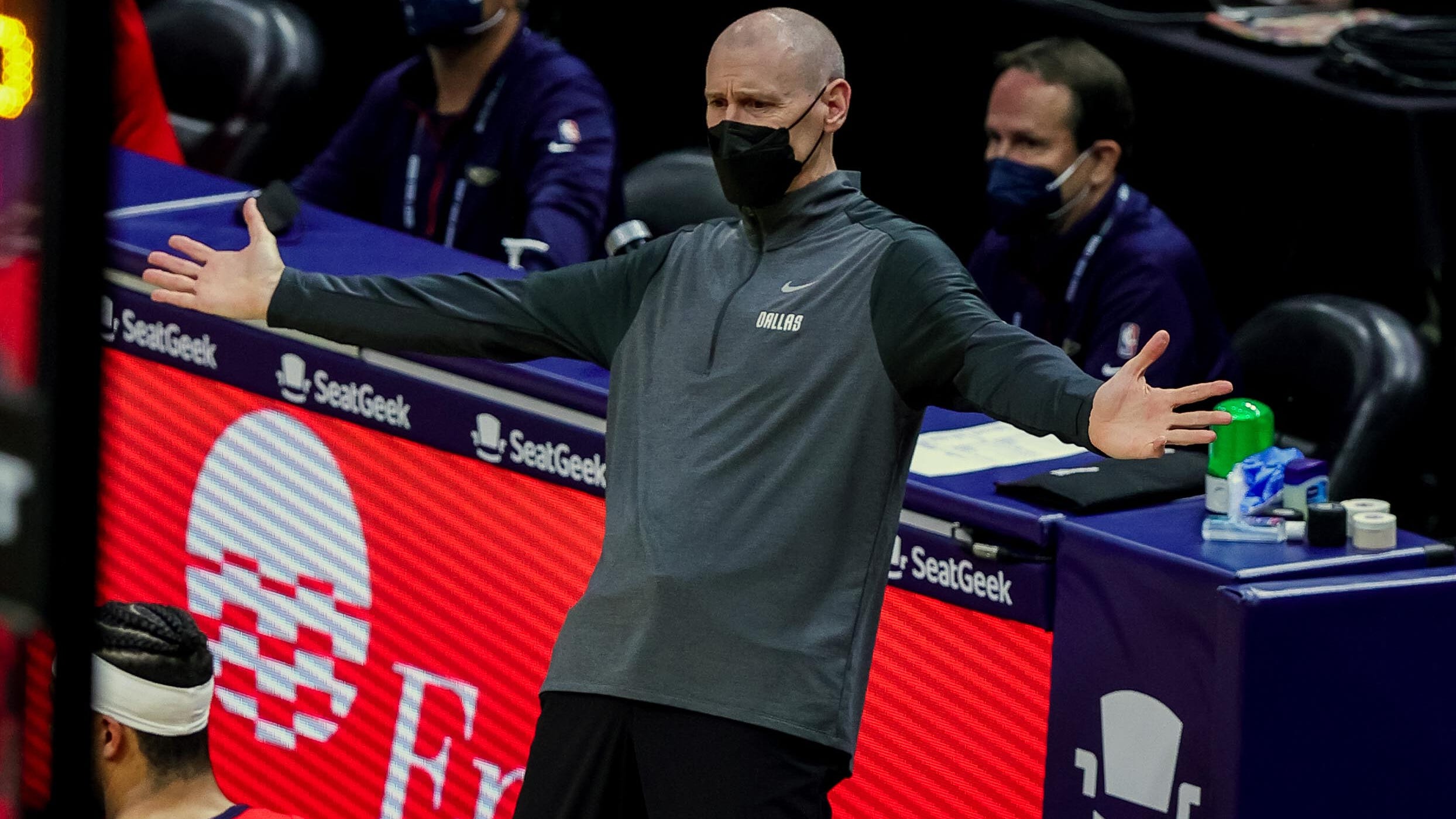 Mavs Rick Carlisle tests positive for COVID-19 ahead of Knicks matchup