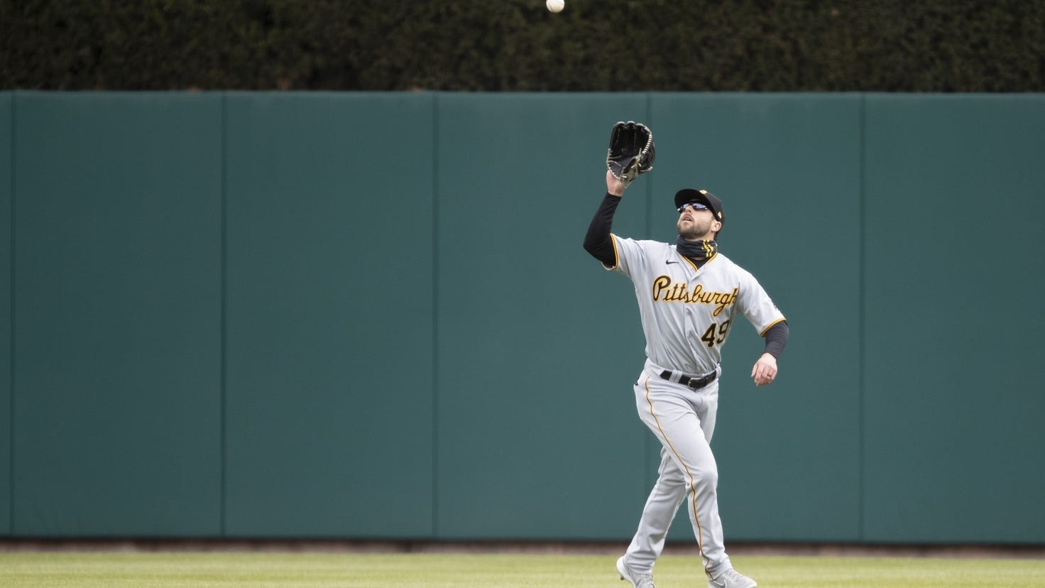 Fowler DFA'ed by Bucs, Todd Frazier called up, Kuhl to IL