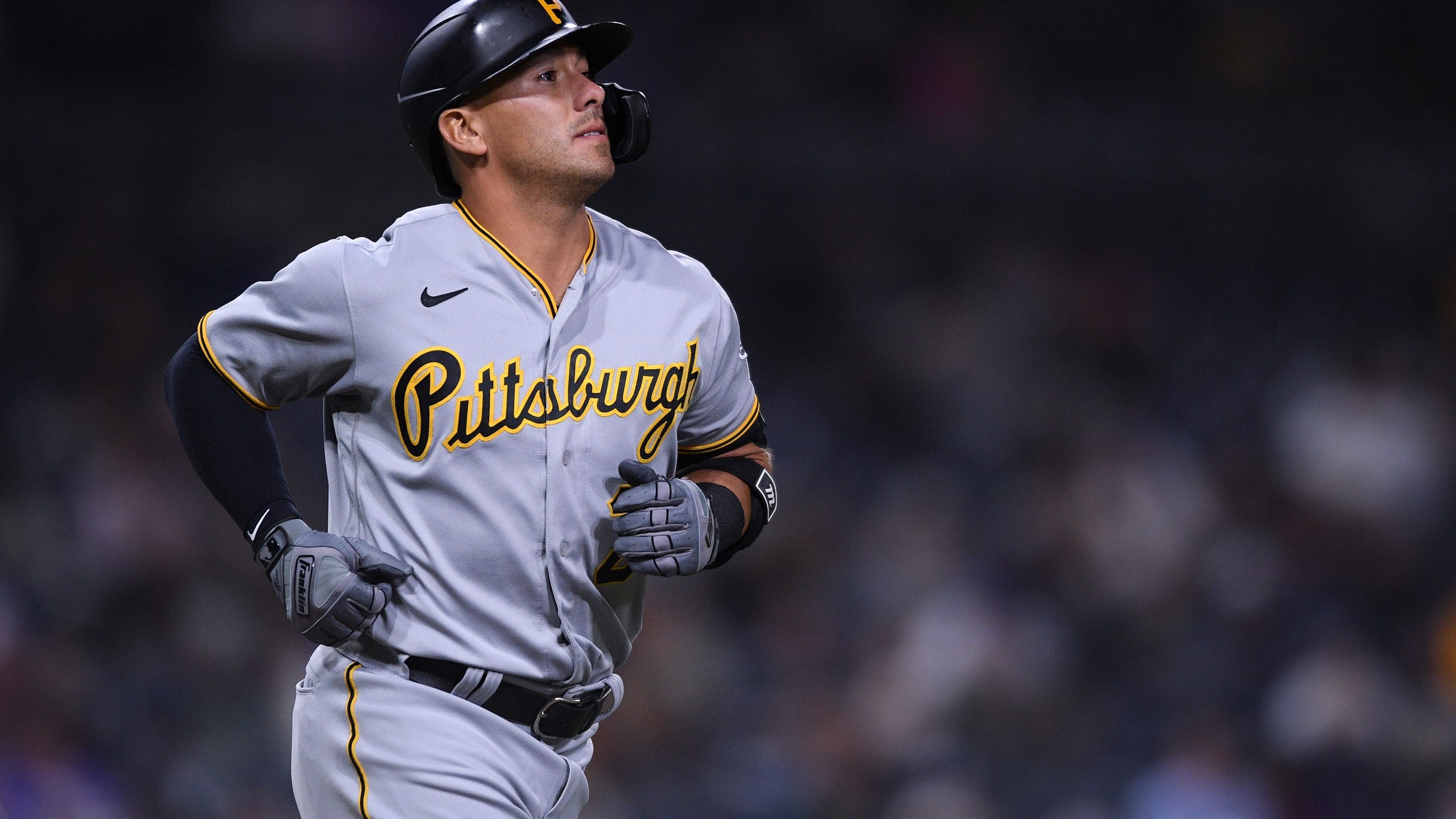 2 Pirates start rehab while promising pitcher rests