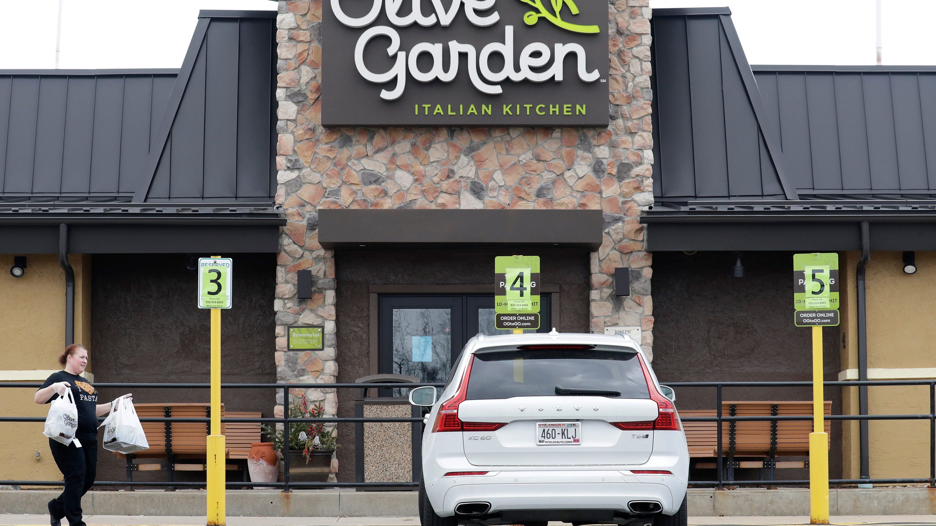 Never-Ending Pasta at Olive Garden may be ending, report