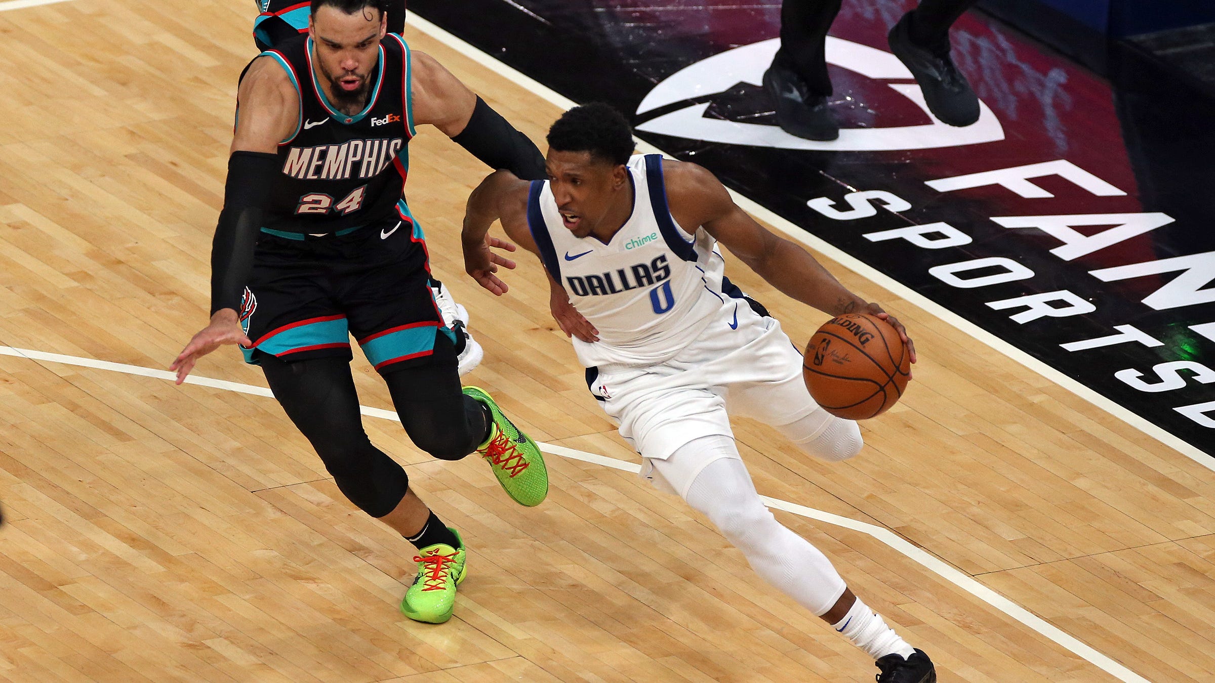 Report: Mavs exploring trade options for wing Josh Richardson