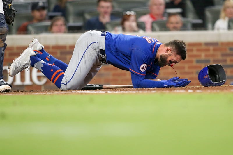 Kevin Pillar, hit in face