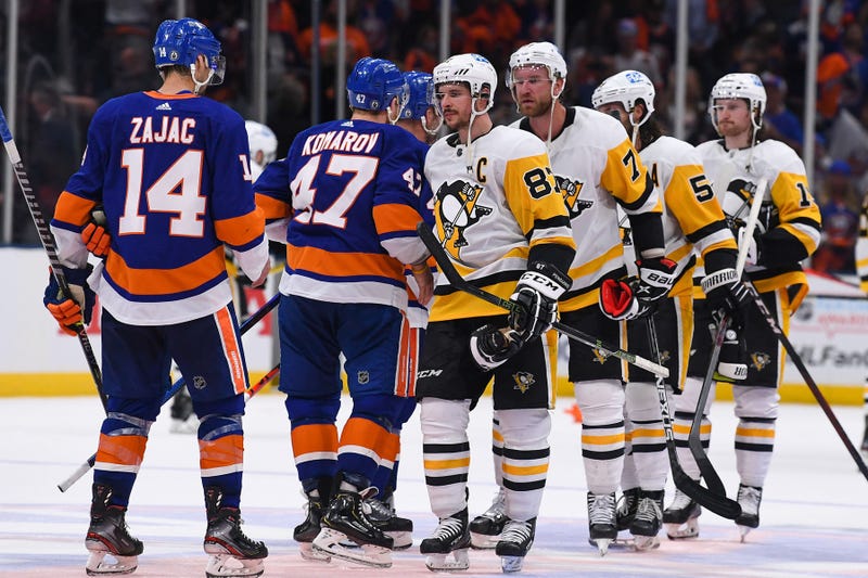 Crosby, Carter others shaking hands