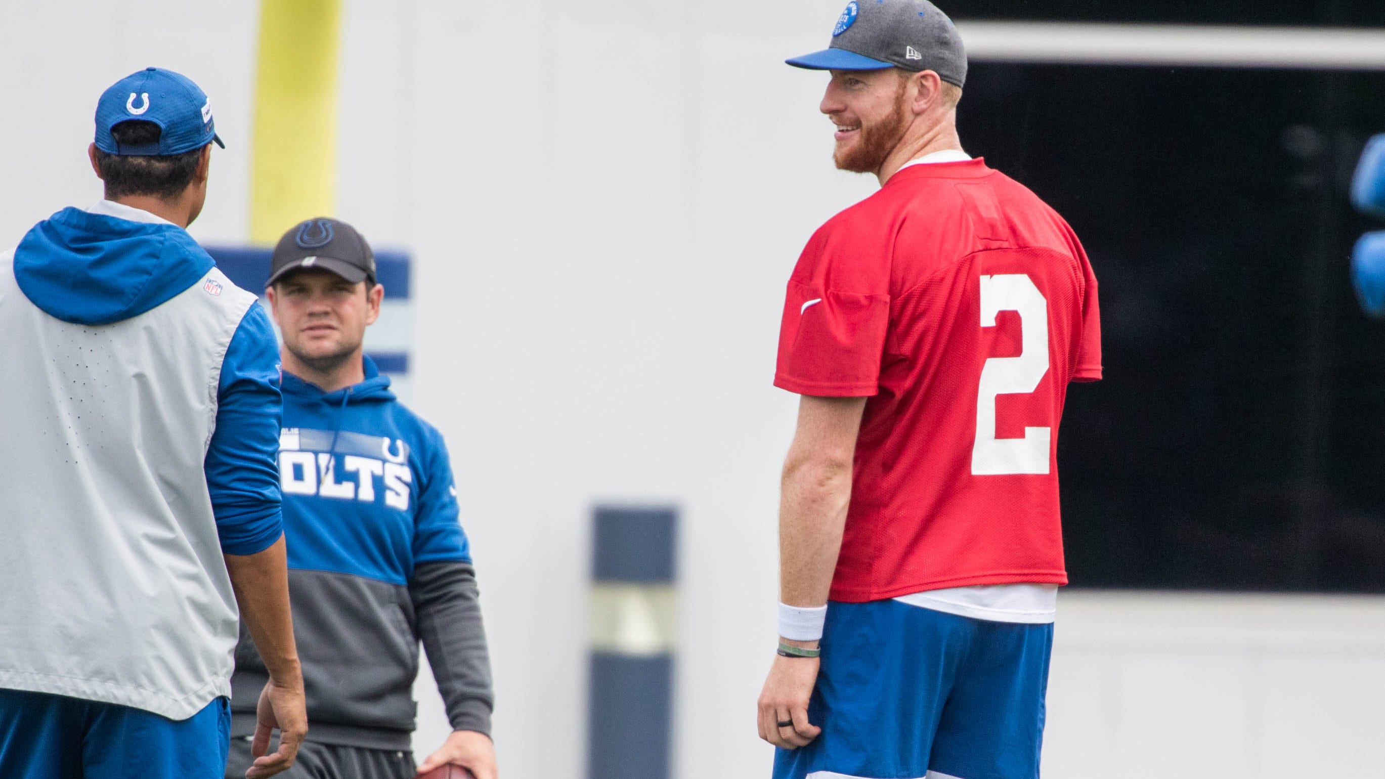 Eagles fans don’t care for Colts’ cheesy Carson Wentz joke