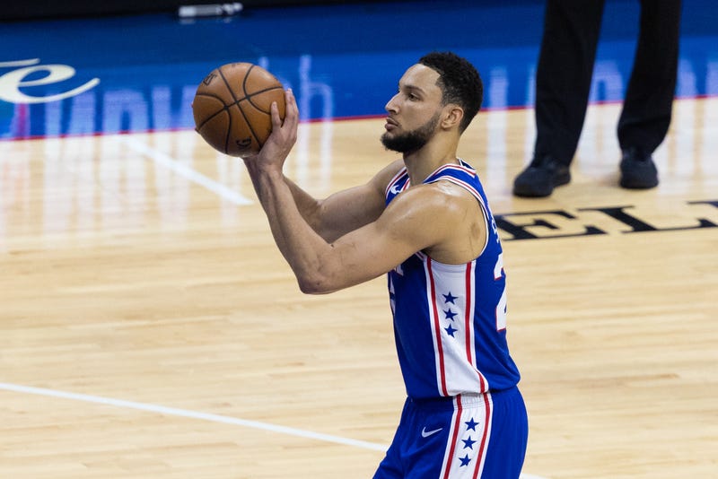Sixers guard Ben Simmons shooting a free throw.