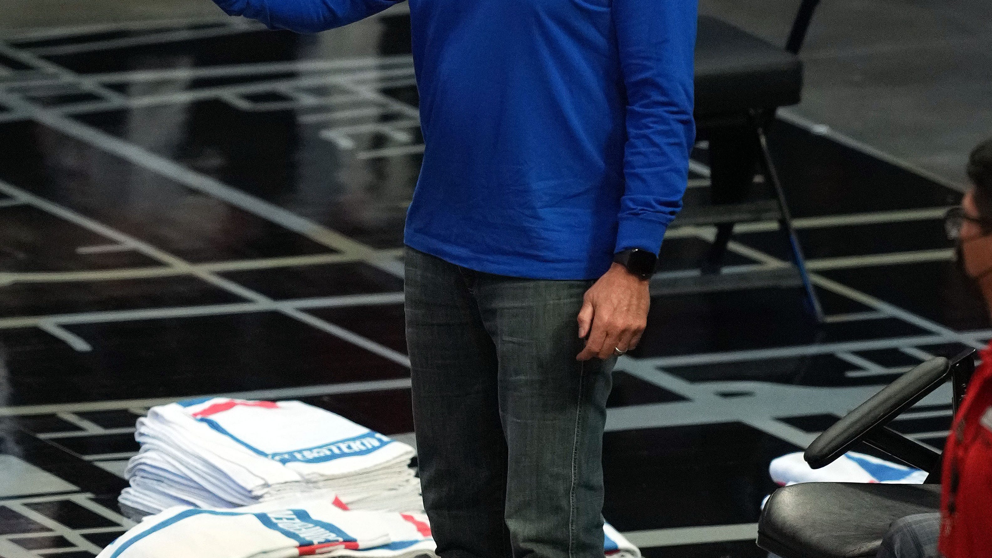 Shan sounds off on Mavs not chasing an experienced GM