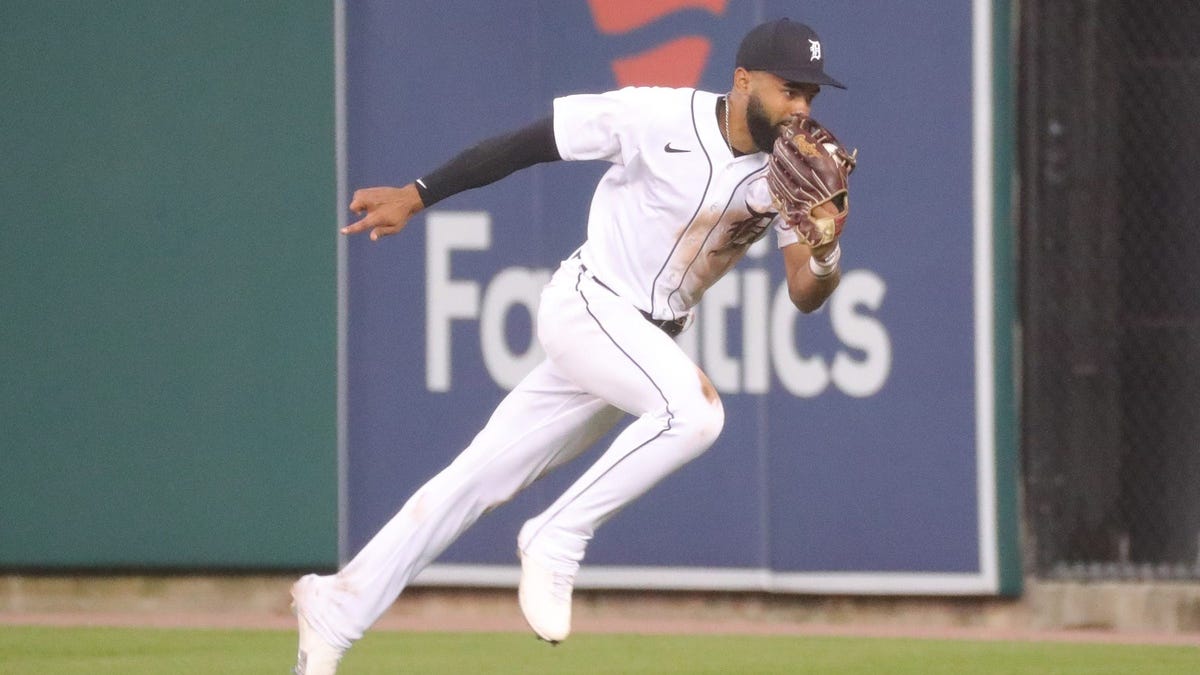 With 'long leash' from Hinch, Derek Hill is ready to run