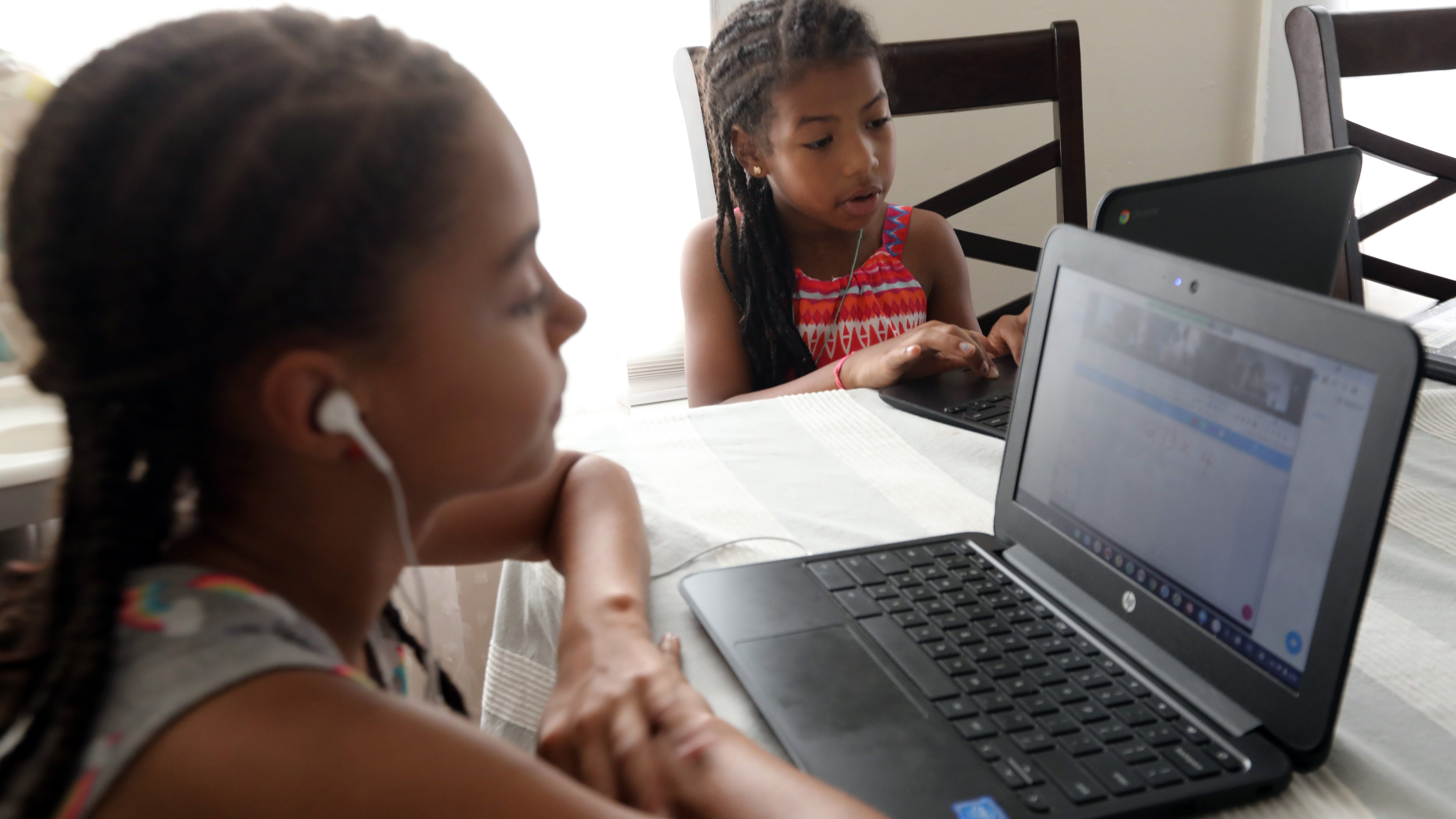 Plano and Richardson offer virtual learning options