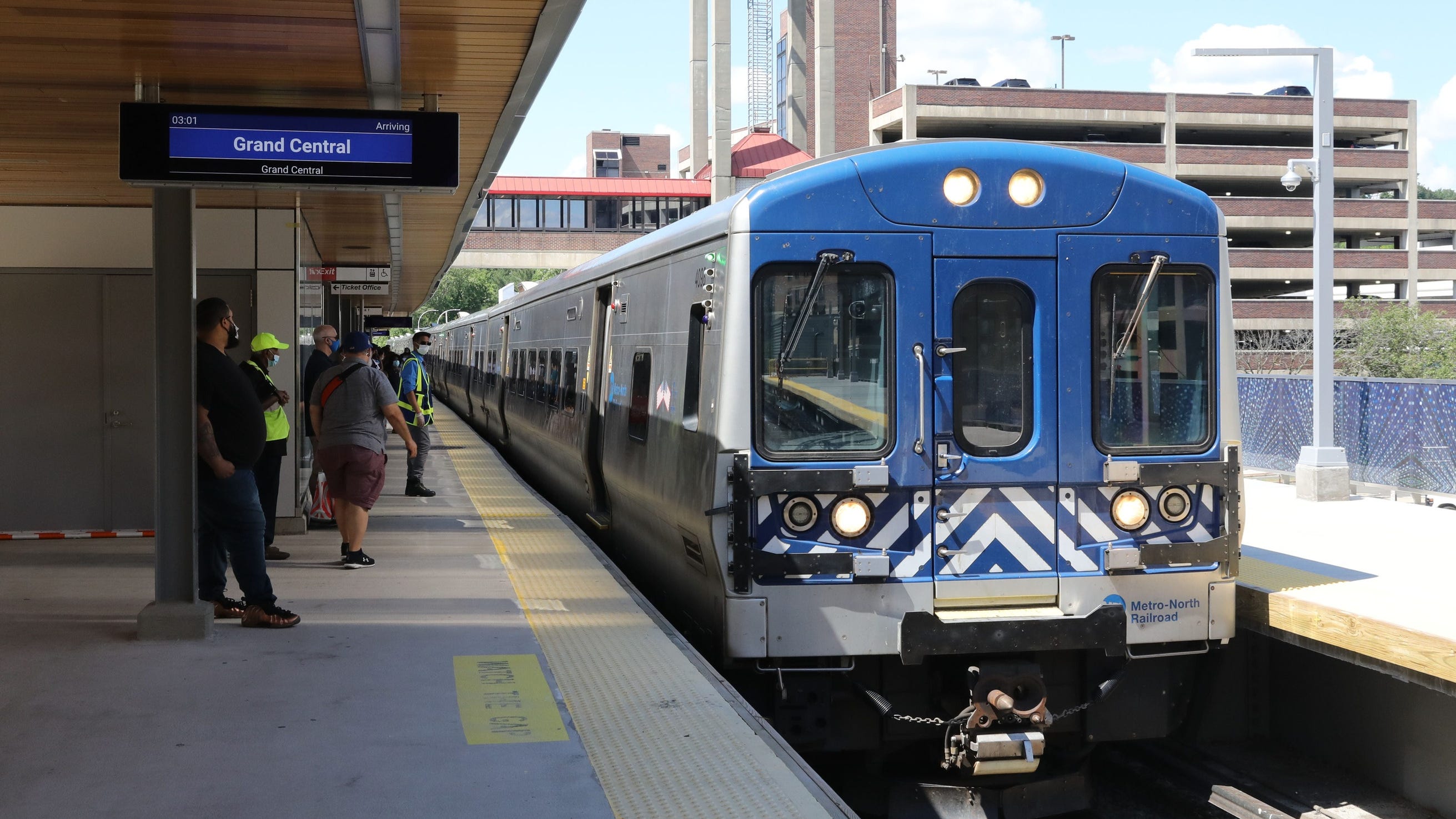 Metro-North increases peak-time service on 3 lines