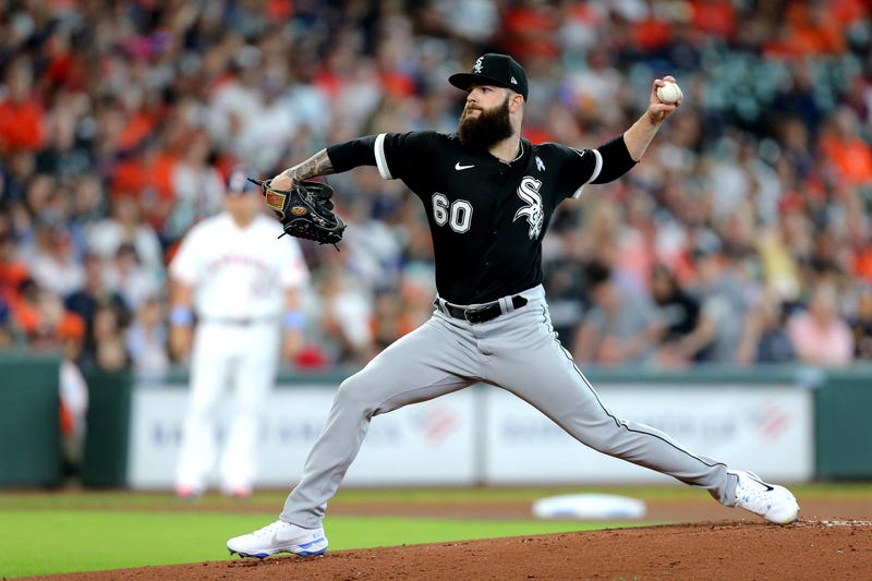 Chicago White Sox starting pitcher Dallas Keuchel (60) delivers a pitch against the Houston Astros during the first inning at Minute Maid Park.