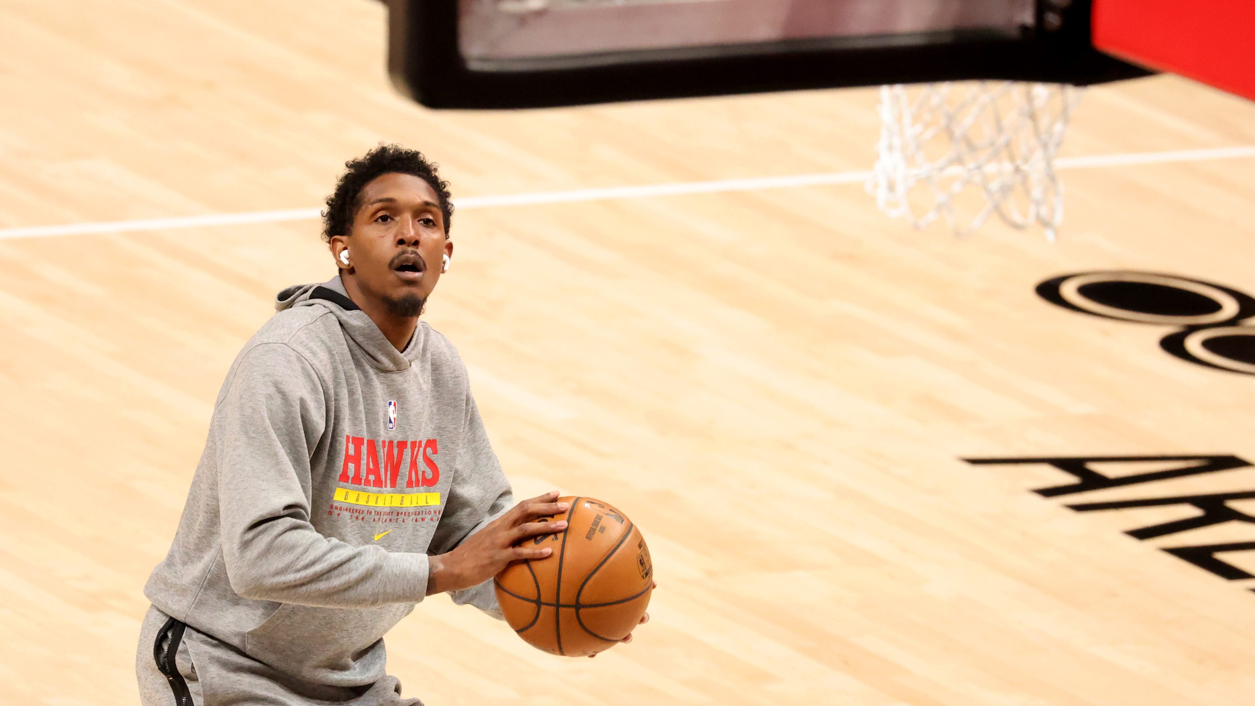 Should the Hawks bring Lou Williams back?