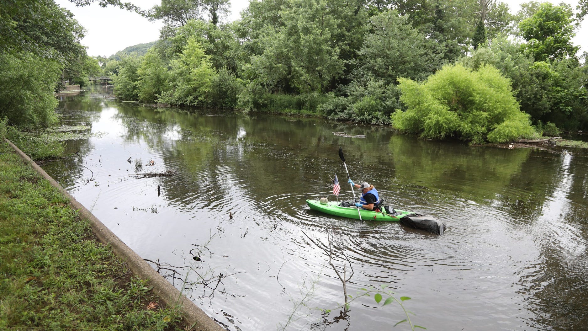 EPA announces plan to fully clean 17-mile stretch of Passaic River Superfund site