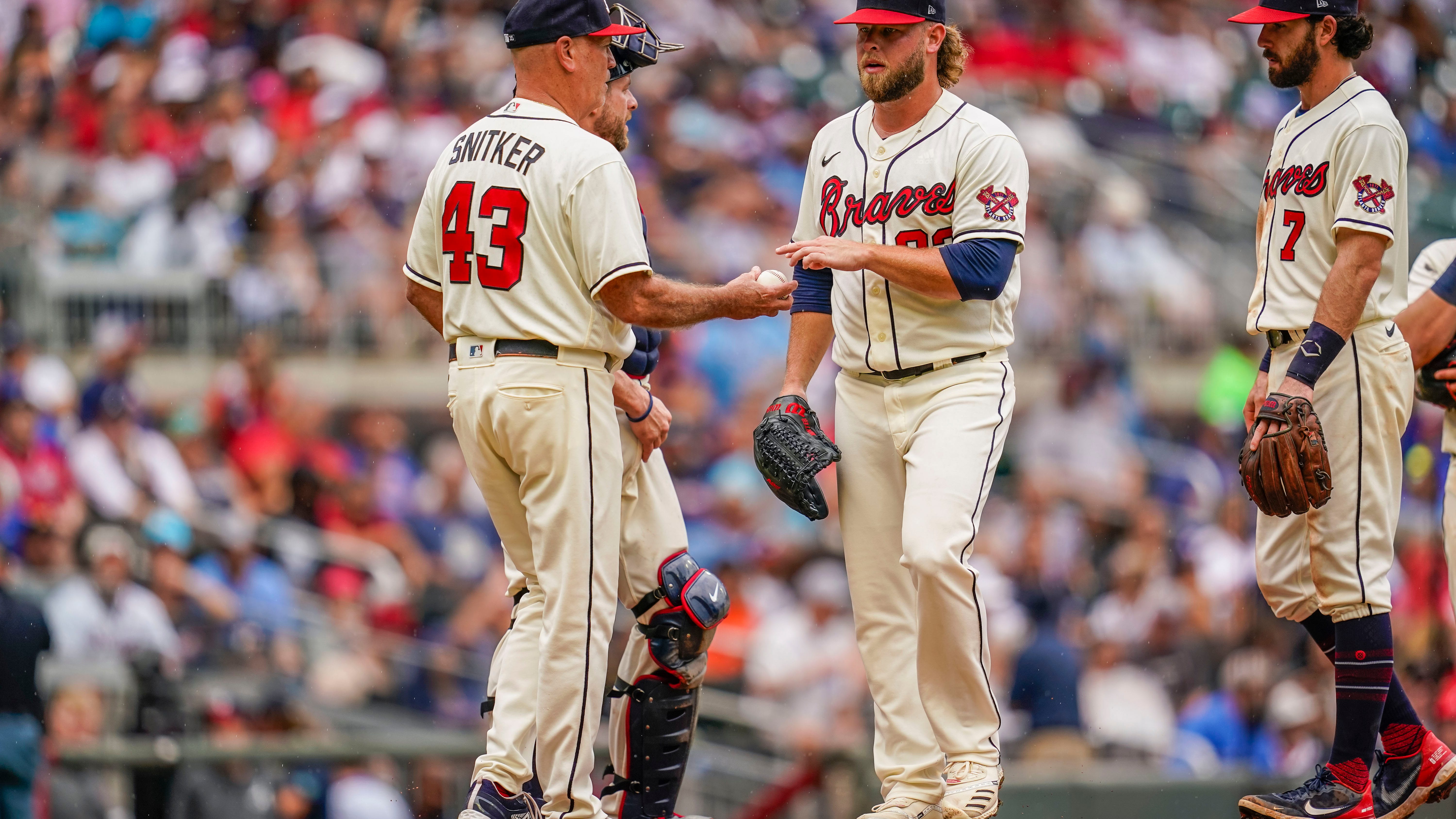 Is Brian Snitker to blame for Braves' bullpen woes?