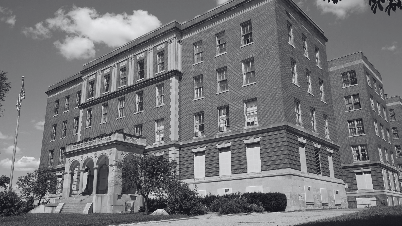 What we saw inside the halls of Eloise Asylum in Westland [PHOTOS]