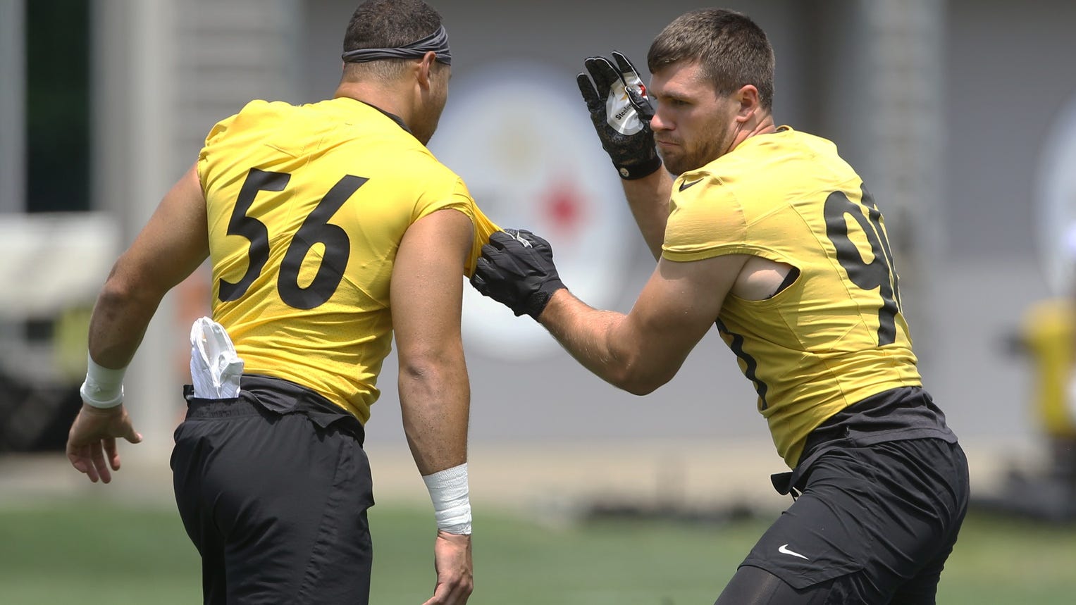 Watt ranked 3rd best Edge Rusher in Madden 22 behind Garrett, Mack