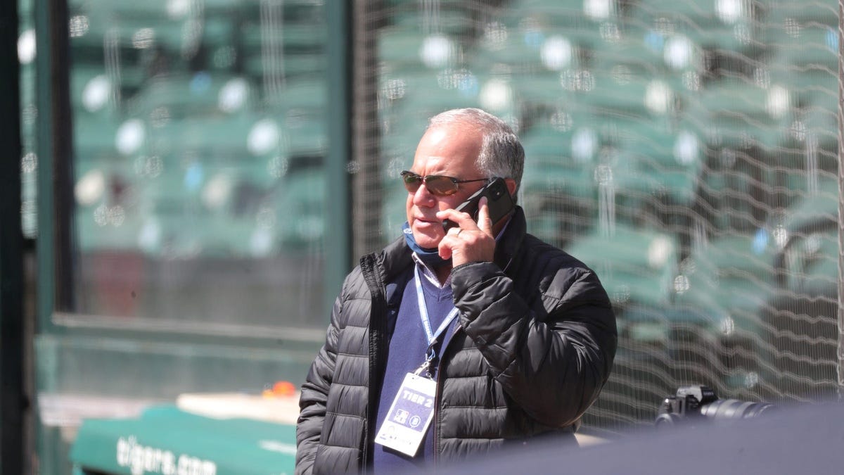Tigers 'making a lot of calls' as free-agent push begins