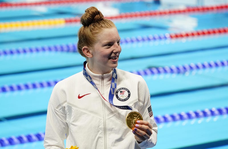 UT commit Lydia Jacoby wins Gold in the breast stroke at the Tokyo Olympics