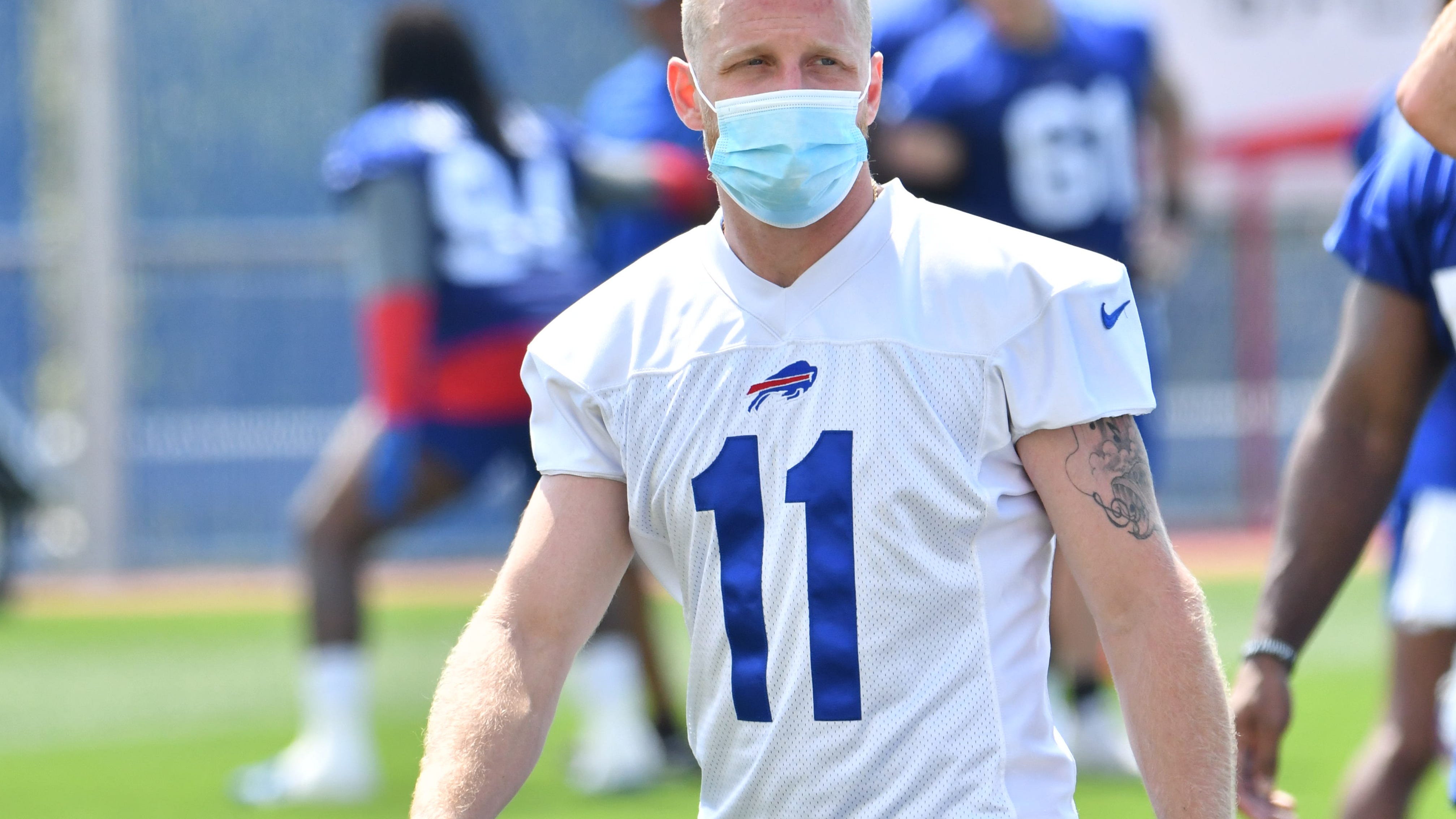 Cole Beasley reads prepared statement on COVID vaccine at Bills training camp