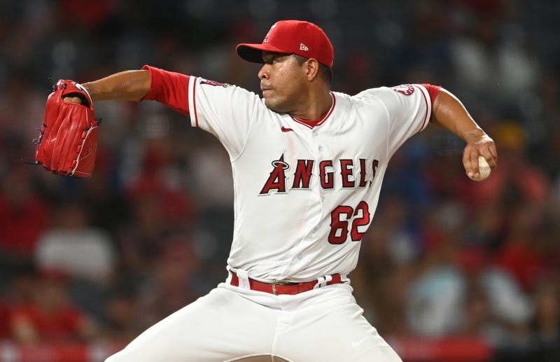 Jose Quintana pitching with Angels