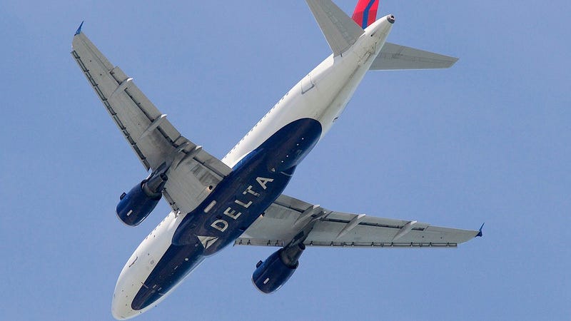 Delta pilots write open letter to customers about travel frustrations
