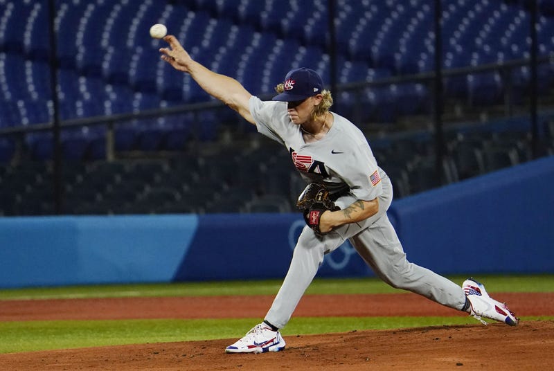 Tyler Glasnow pitches for USA in the Olympics