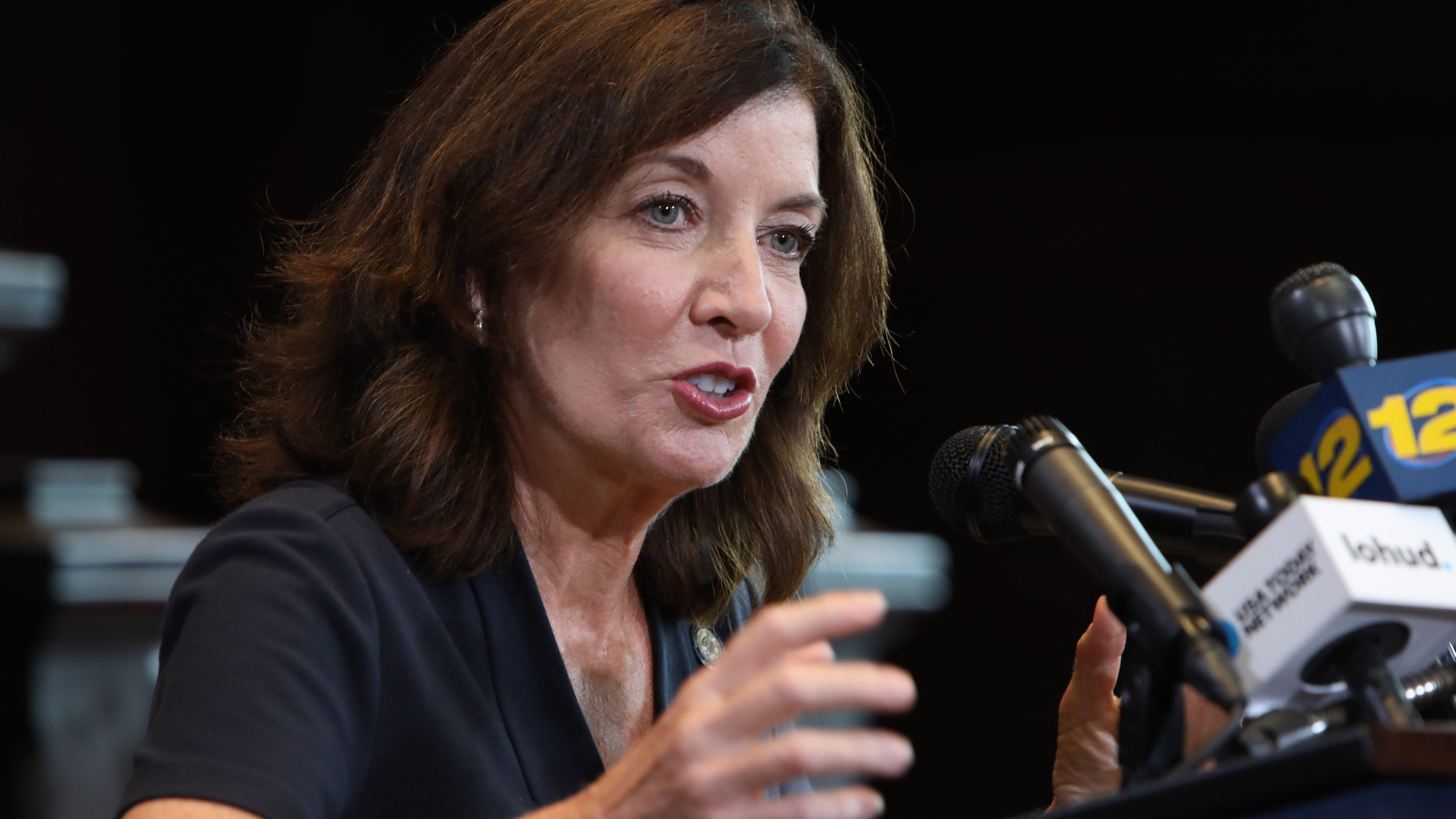 Hochul prepares for spotlight as Cuomo resigns