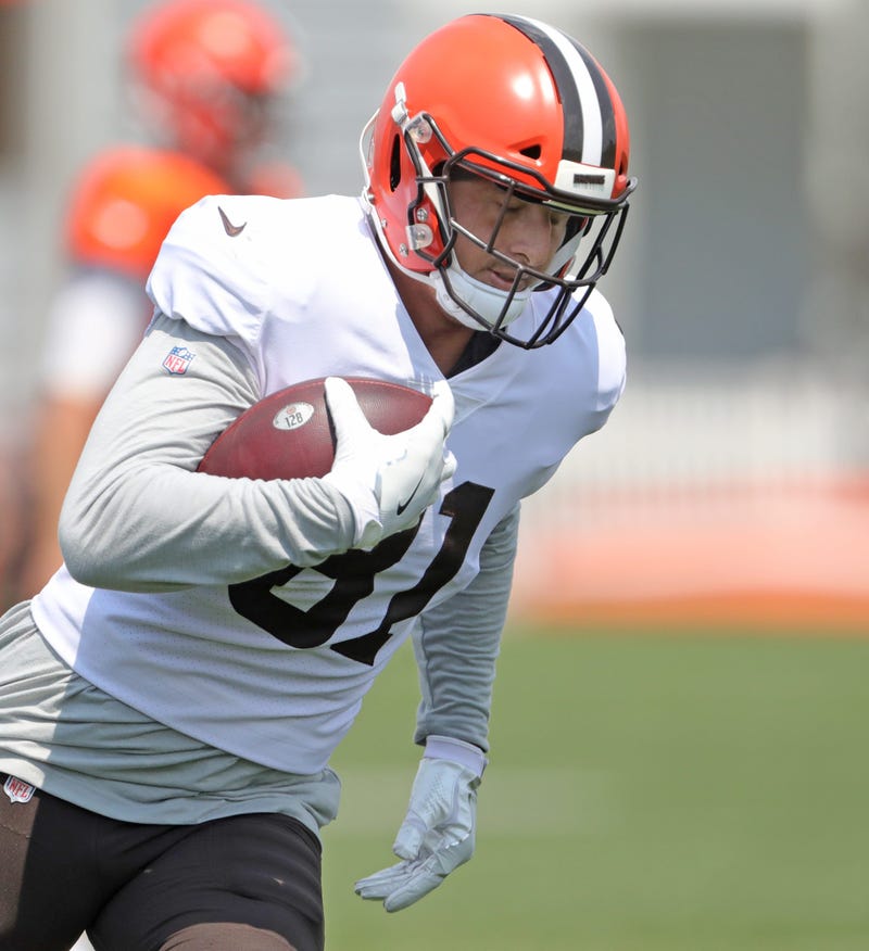 Browns TE had some summer vacation before training camp.