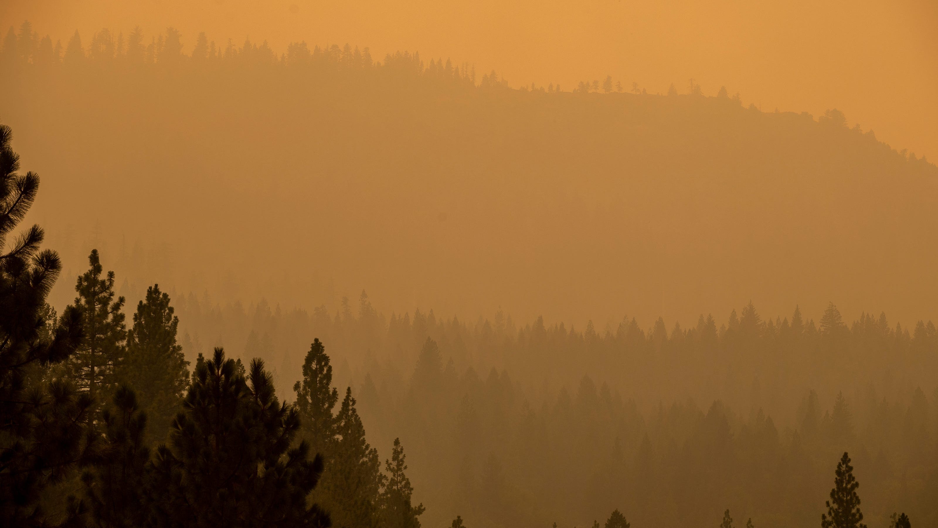 Lake Tahoe chokes on world's worst air quality due to wildfire smoke