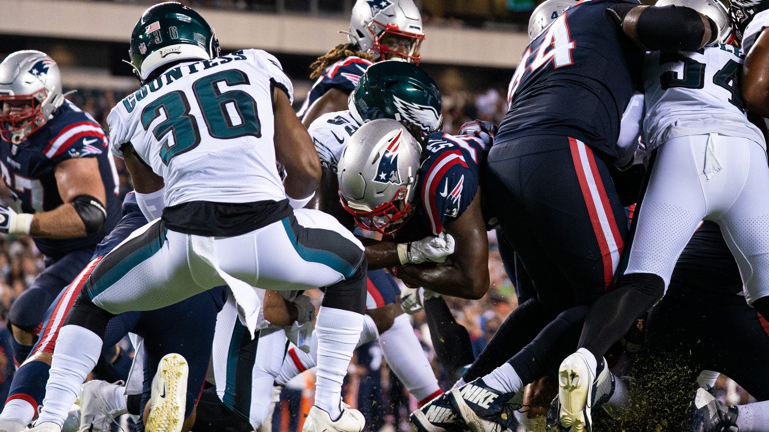 What to make of the Eagles' 35-0 preseason home loss to the Patriots