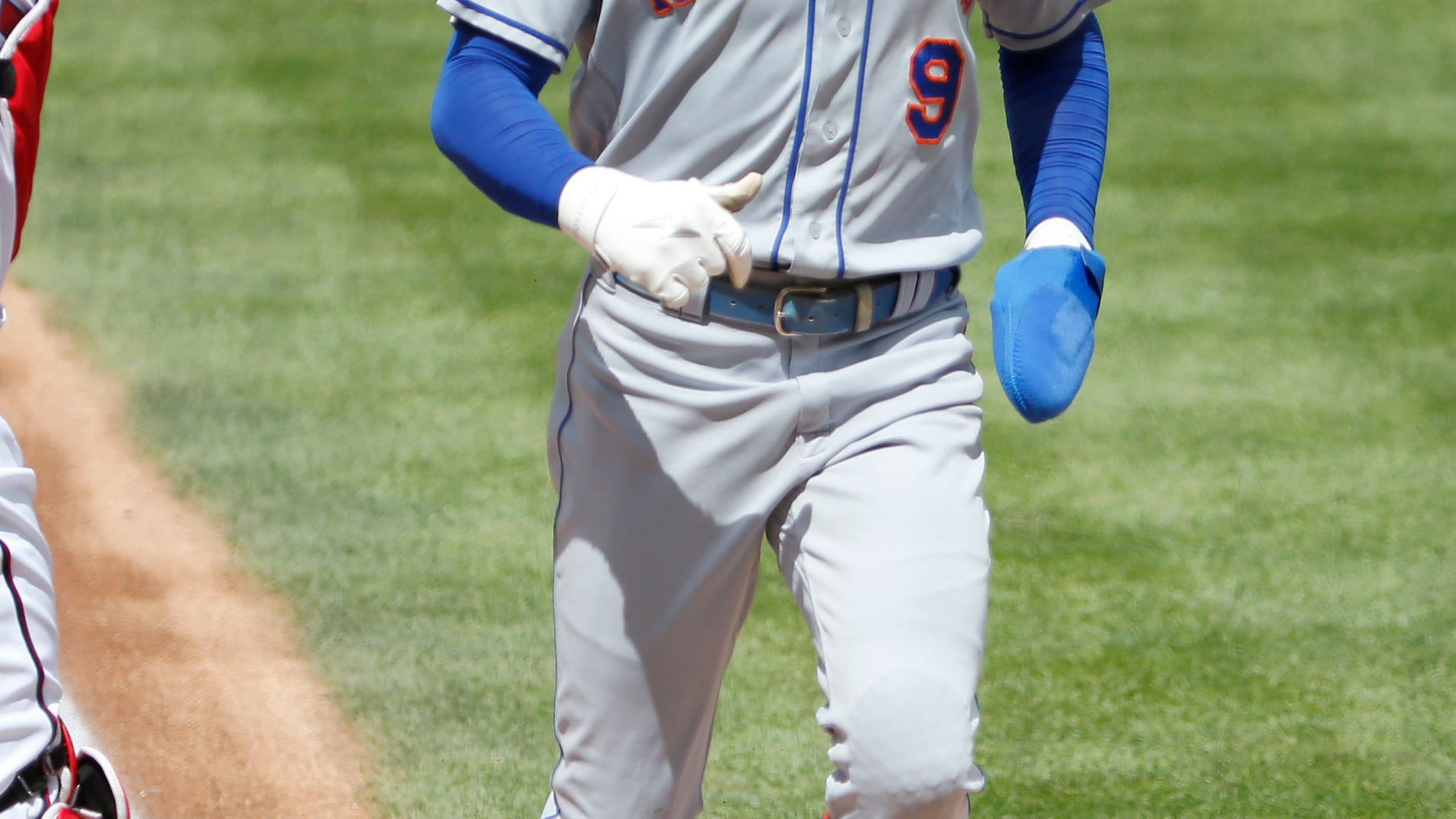Mets place Brandon Nimmo on IL with right hamstring strain