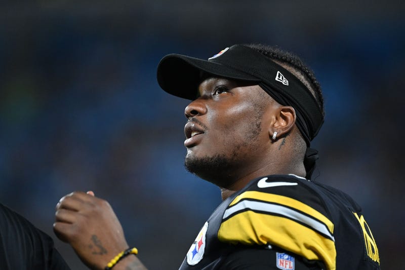 Pittsburgh Steelers quarterback Dwayne Haskins (3) on the sidelines in the third quarter at Bank of America Stadium. 